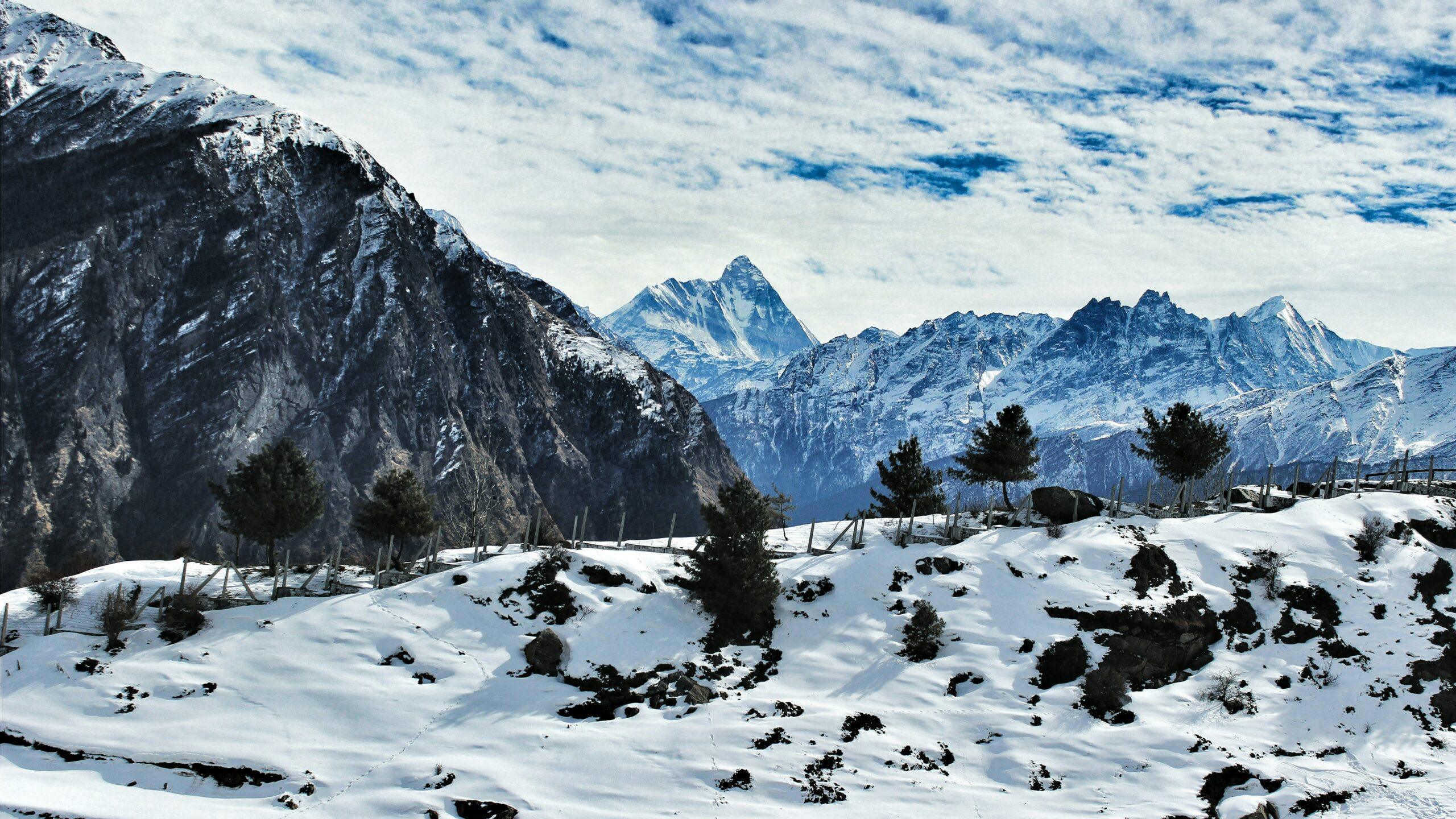 family-tour-packages 6 Mussoorie Auli Premium