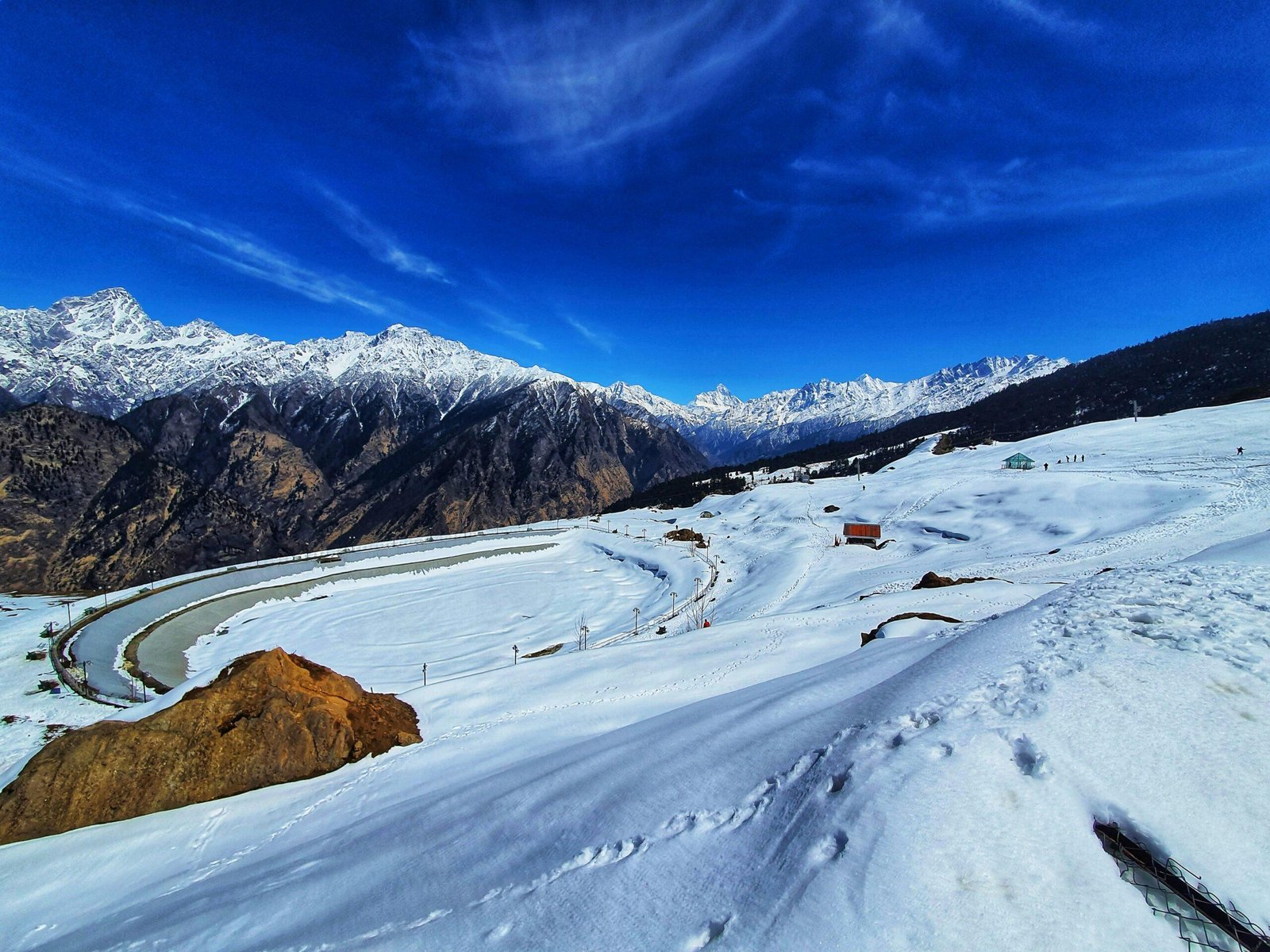 Auli & Joshimath – Uttarakhand’s Ultimate Adventure and Snow Guide 1 Auli Ski Slope