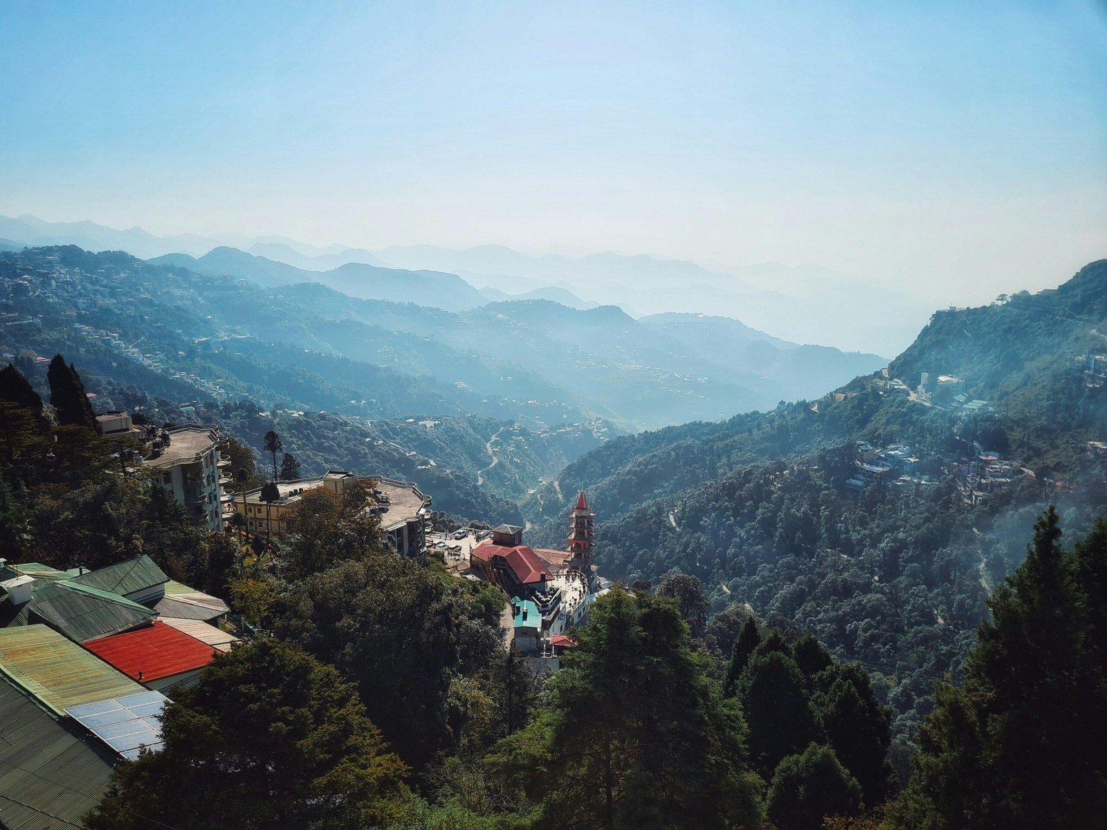 Nainital vs Mussoorie: Aapke Liye Best Hill Station Kaunsa Hai? 12 Mussoorie Hills