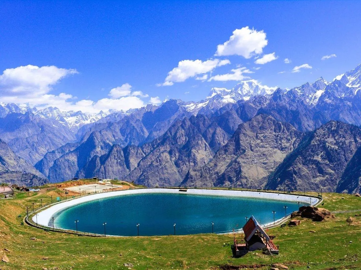 Delhi to Rishikesh Drive and Sacred Ghat Stroll